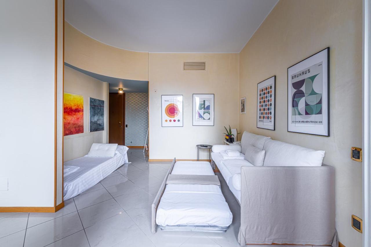 Marco1 Apartment Milan Bagian luar foto